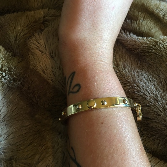 Coach Pave Lock Heart Hinged Bangle NO LONGER MADE - Picture 4 of 8